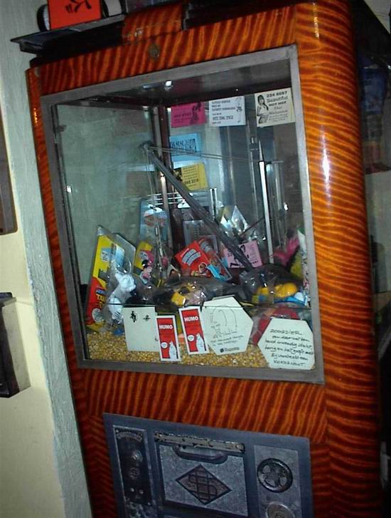 srtip arcade games